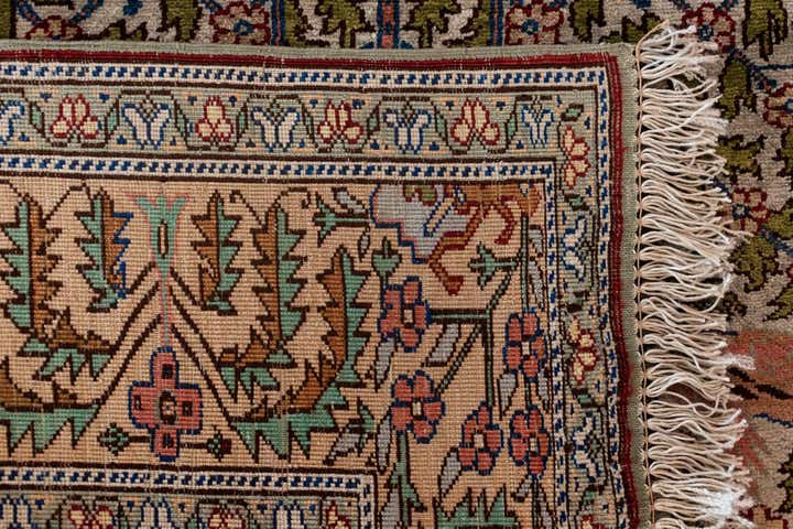 3' 7 x 5' 3 Kayseri Silk Rug