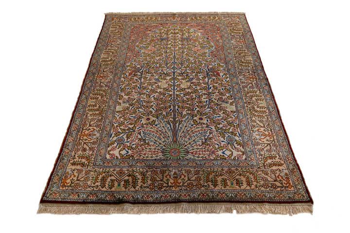 3' 7 x 5' 3 Kayseri Silk Rug