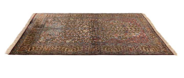 3' 7 x 5' 3 Kayseri Silk Rug