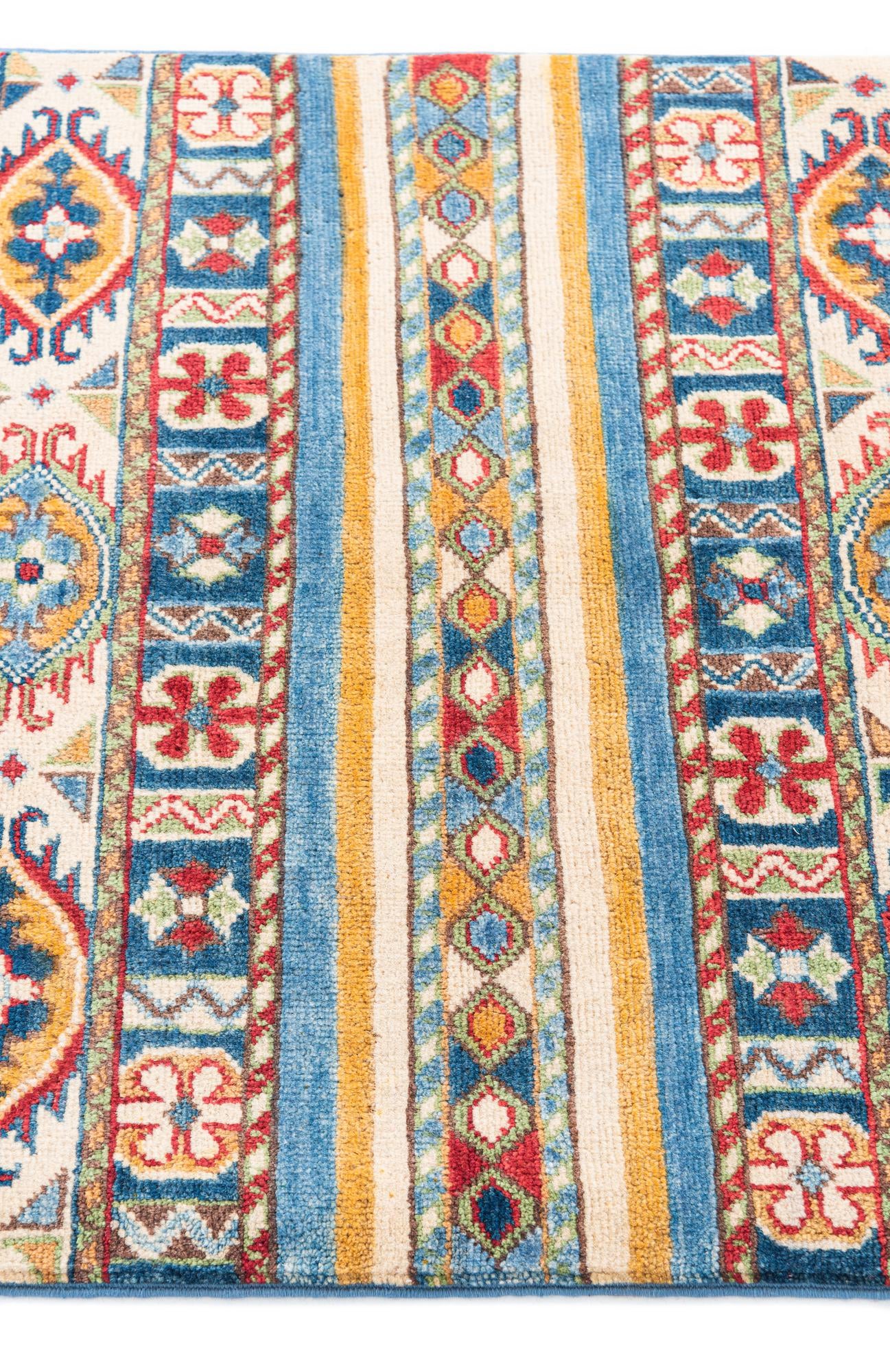 2' 8 x 4' Hand Knotted Kazak Rug
