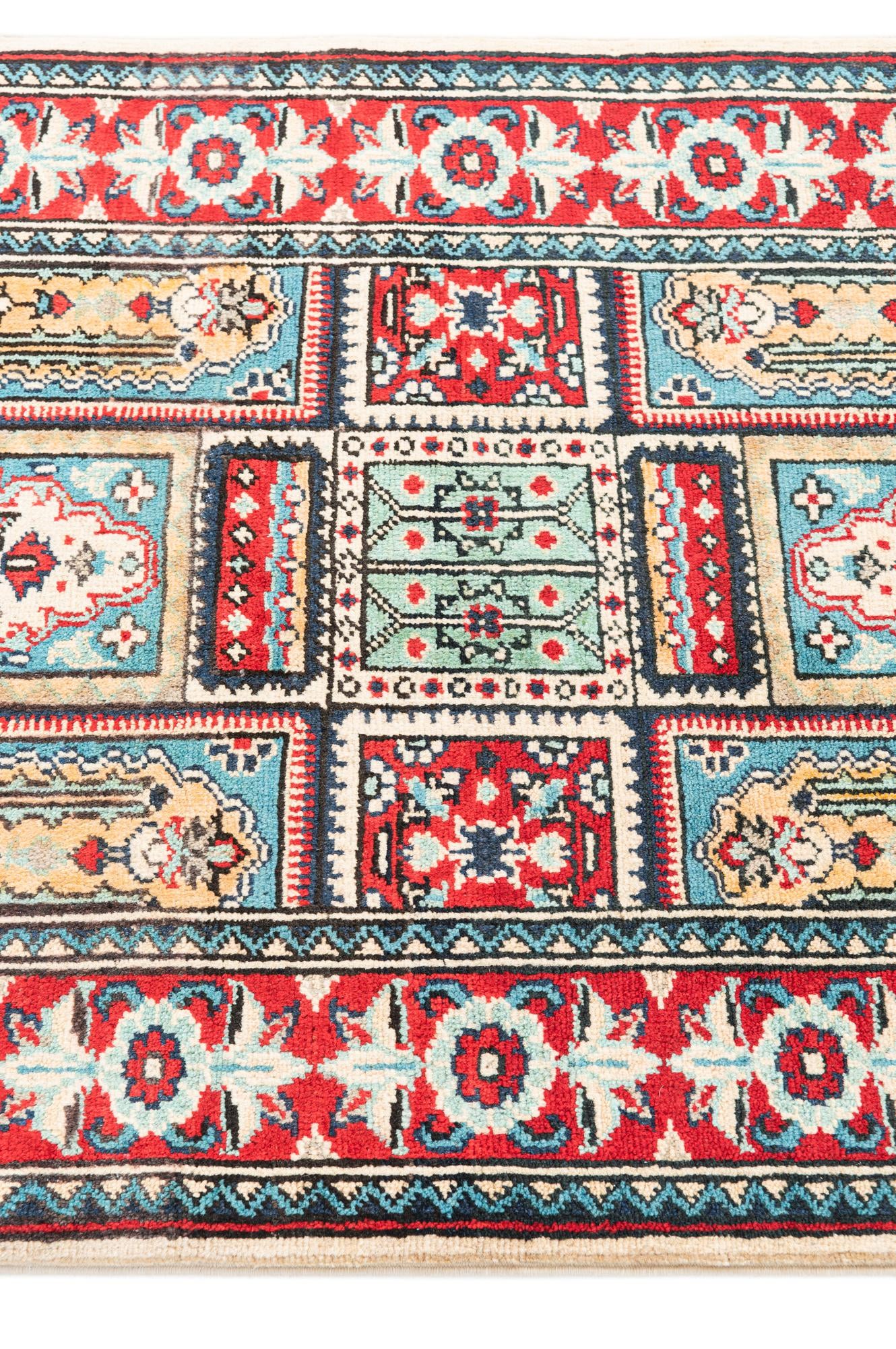 2' 8 x 4' Hand Knotted Kazak Rug