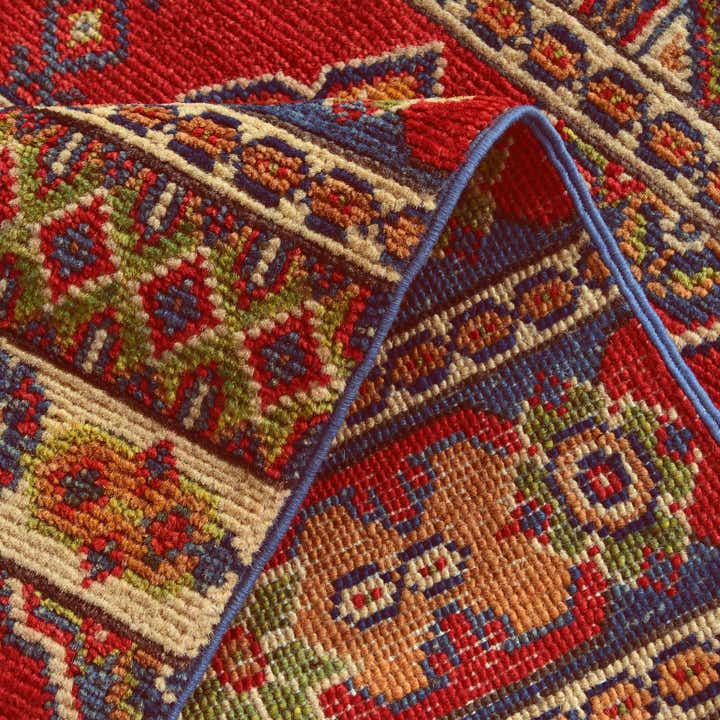 2' 7 x 4' Hand Knotted Kazak Rug