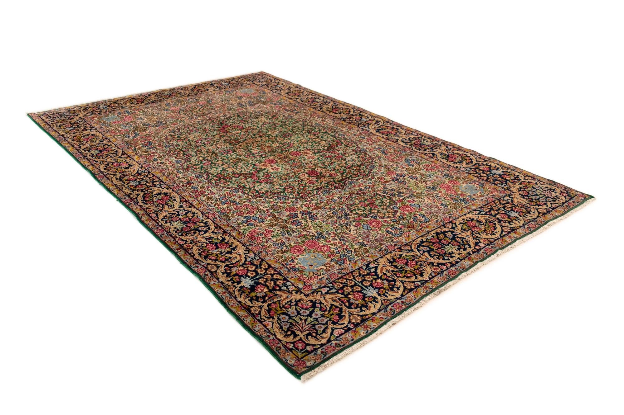 5' 7 x 8' 10 Kerman Rug