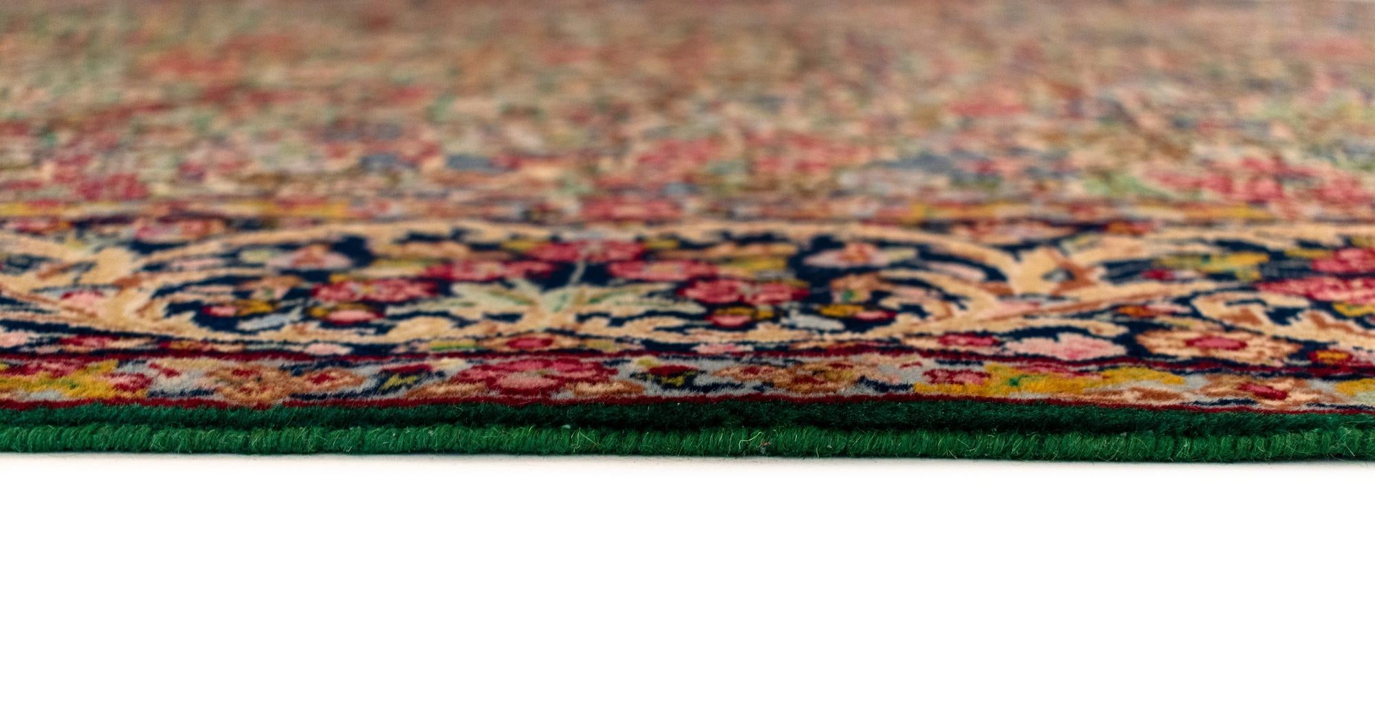 5' 7 x 8' 10 Kerman Rug