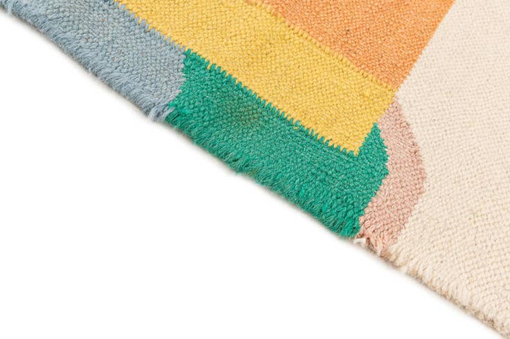 Detail image of 4' x 5' 9 Hand Knotted Kilim Dhurrie Wool Rug