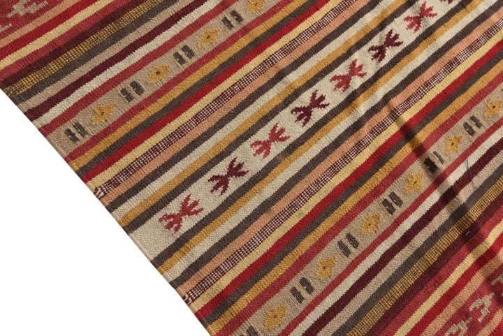6' 8 x 9' 9 Hand Woven Kilim Fars Wool Rug