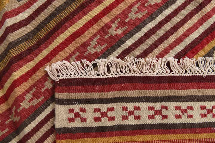 6' 8 x 9' 9 Hand Woven Kilim Fars Wool Rug