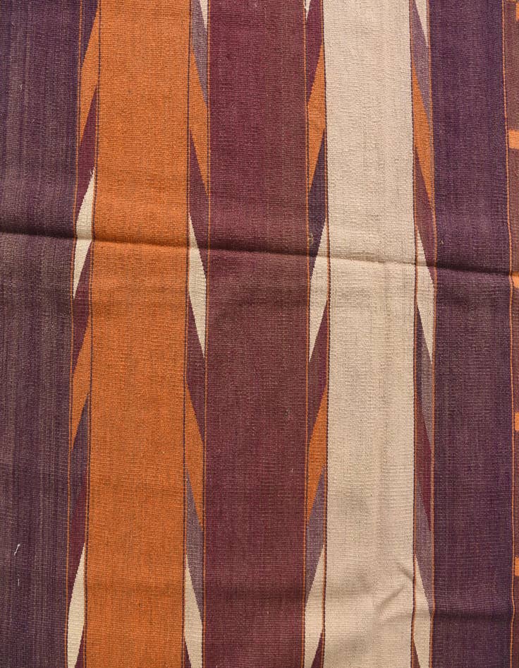 Detail image of 5' 4 x 9' 5  Hand Woven Kilim Fars Wool Rug