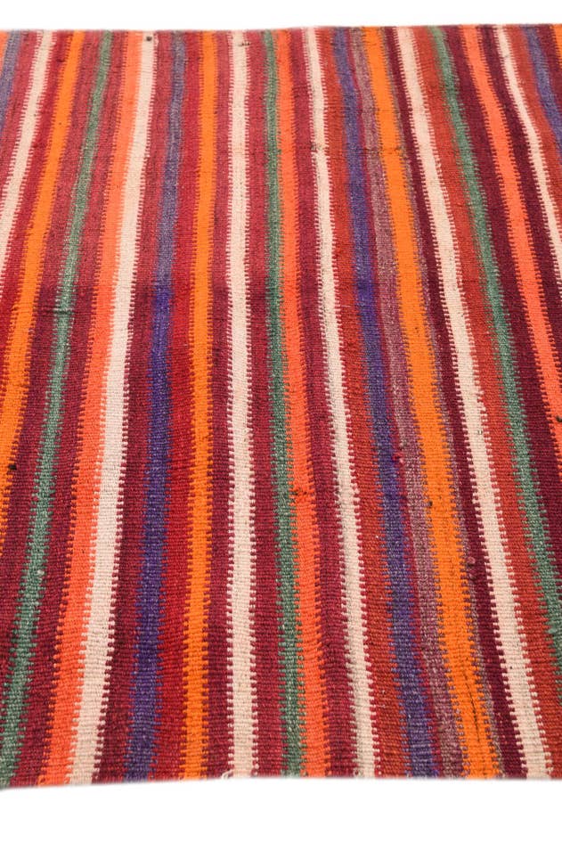 Detail image of 3' 9 x 5' Hand Woven Kilim Fars Wool Rug