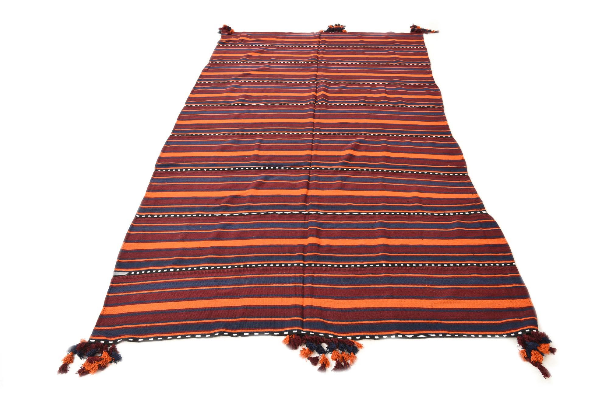 5' 3 x 9' 10 Hand Woven Kilim Fars Wool Rug