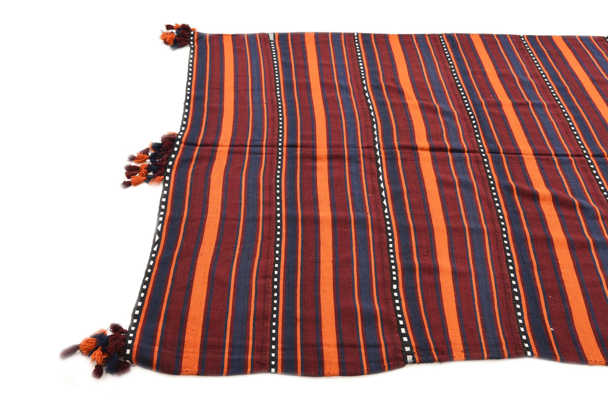 5' 3 x 9' 10 Hand Woven Kilim Fars Wool Rug