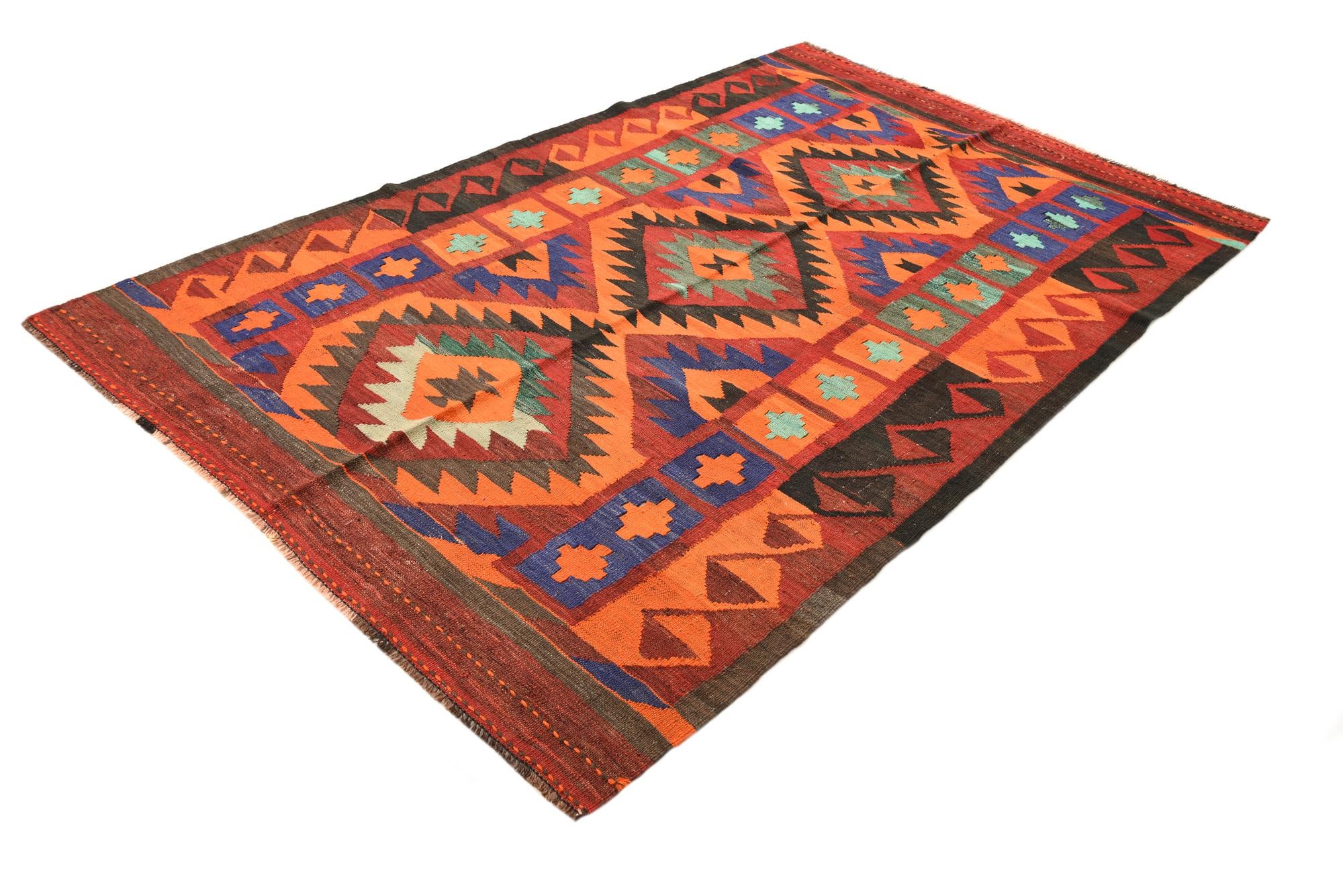 5' 5 x 8' 7 Hand Woven Kilim Fars Wool Rug