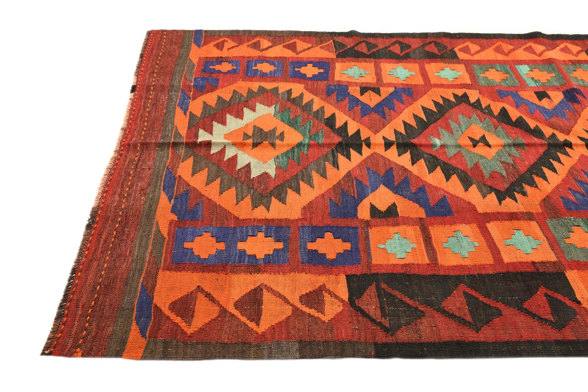 5' 5 x 8' 7 Hand Woven Kilim Fars Wool Rug