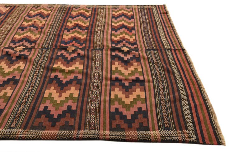 Detail image of 6' 10 x 13' 6 Hand Woven Kilim Fars Wool Rug