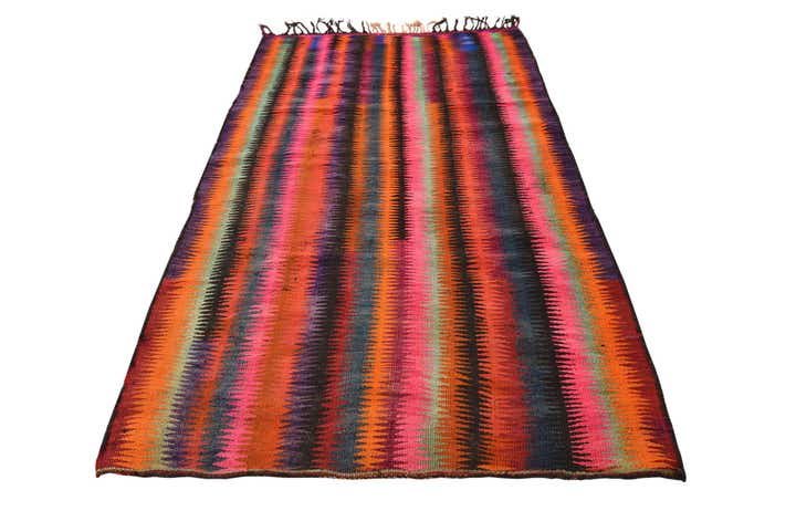 4' 4 x 8' 1 Hand Woven Kilim Fars Wool Rug