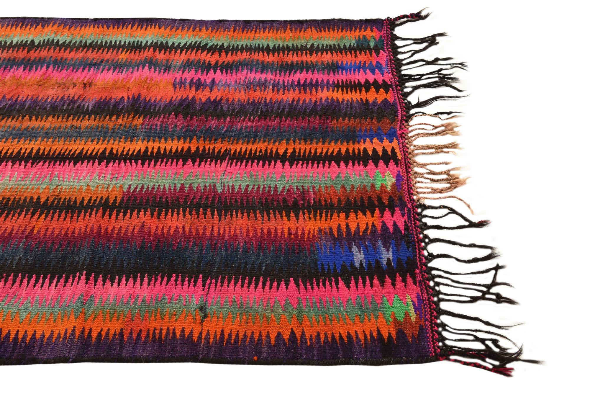 4' 4 x 8' 1 Hand Woven Kilim Fars Wool Rug