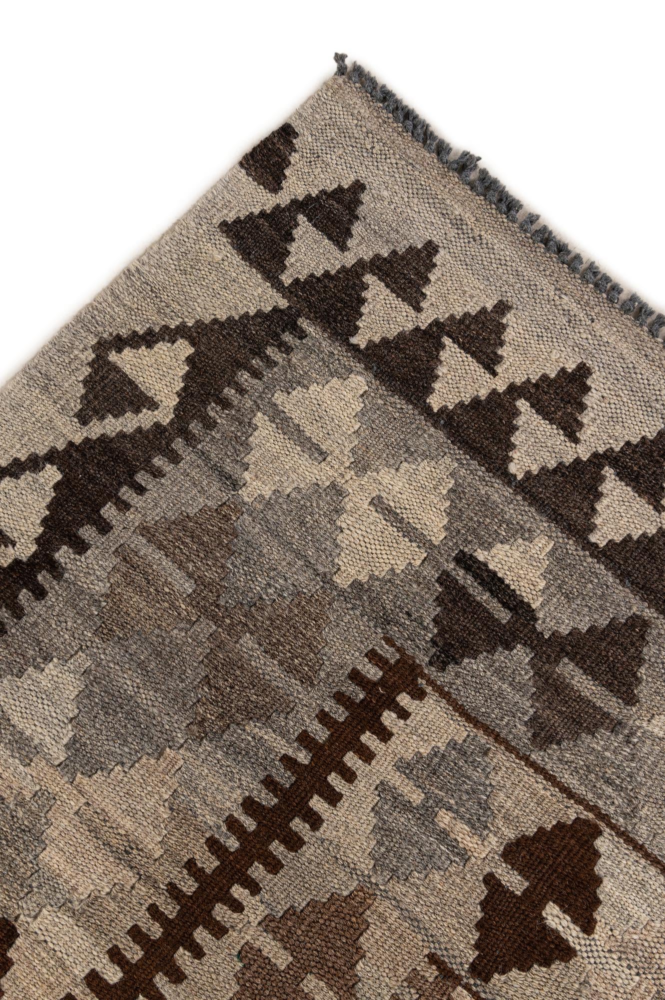 4' 5 x 7' 3 Hand Woven Kilim Maymana Wool Rug