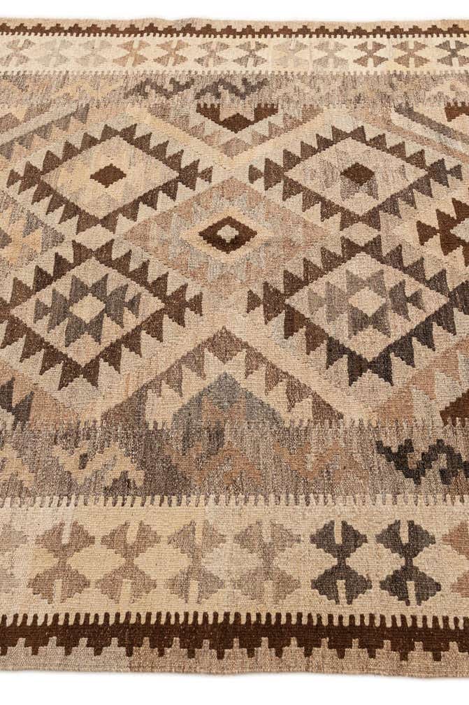 5' 2 x 6' 3 Hand Woven Kilim Maymana Wool Rug