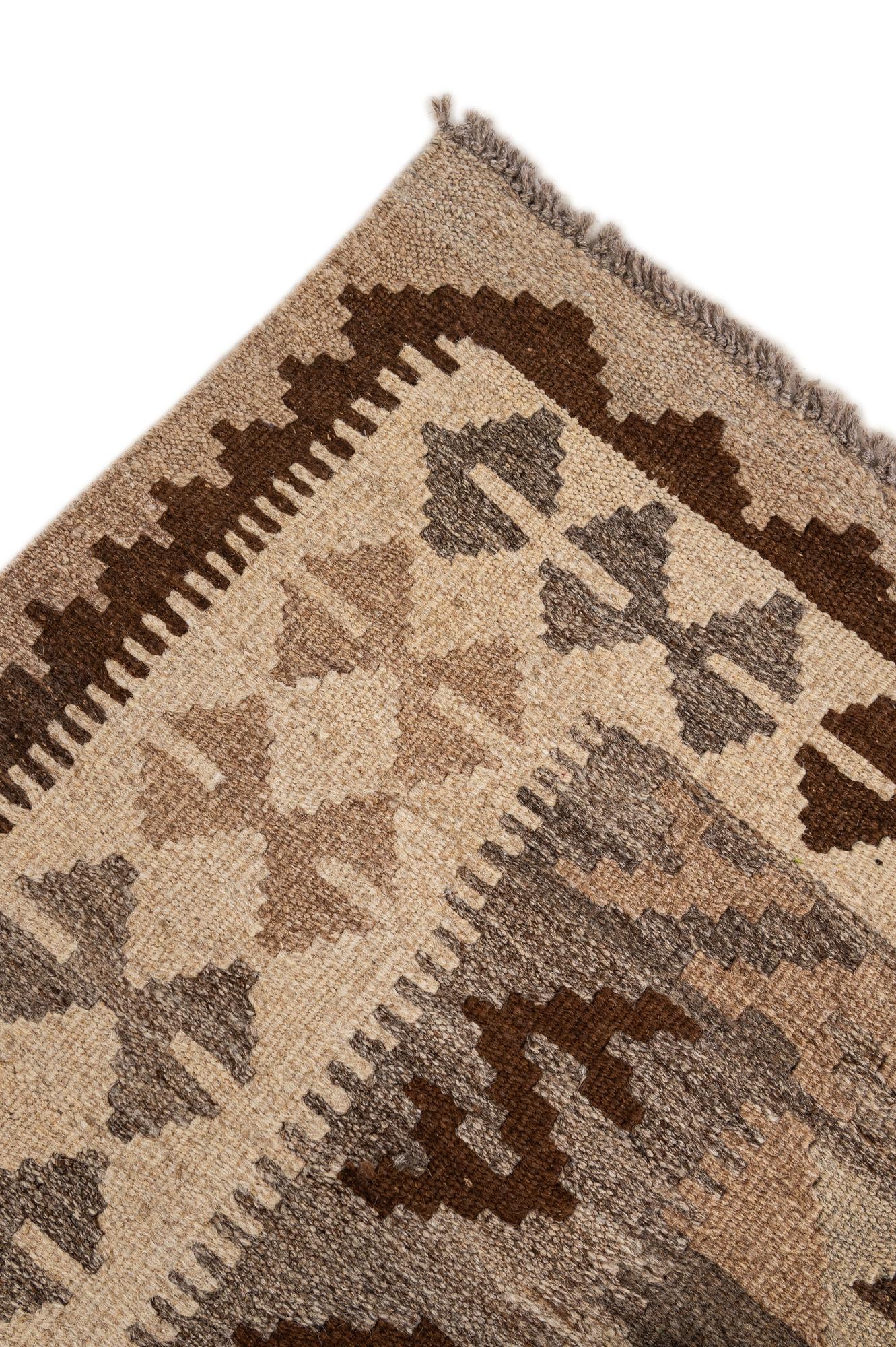 5' 2 x 6' 3 Hand Woven Kilim Maymana Wool Rug