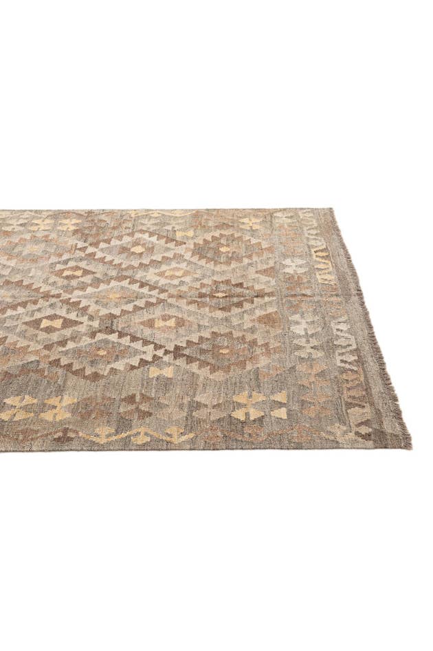 Detail image of 5' 2 x 6' 6 Hand Woven Kilim Maymana Wool Rug