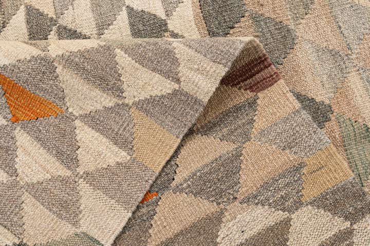 5' x 6' 8 Hand Woven Kilim Maymana Wool Rug