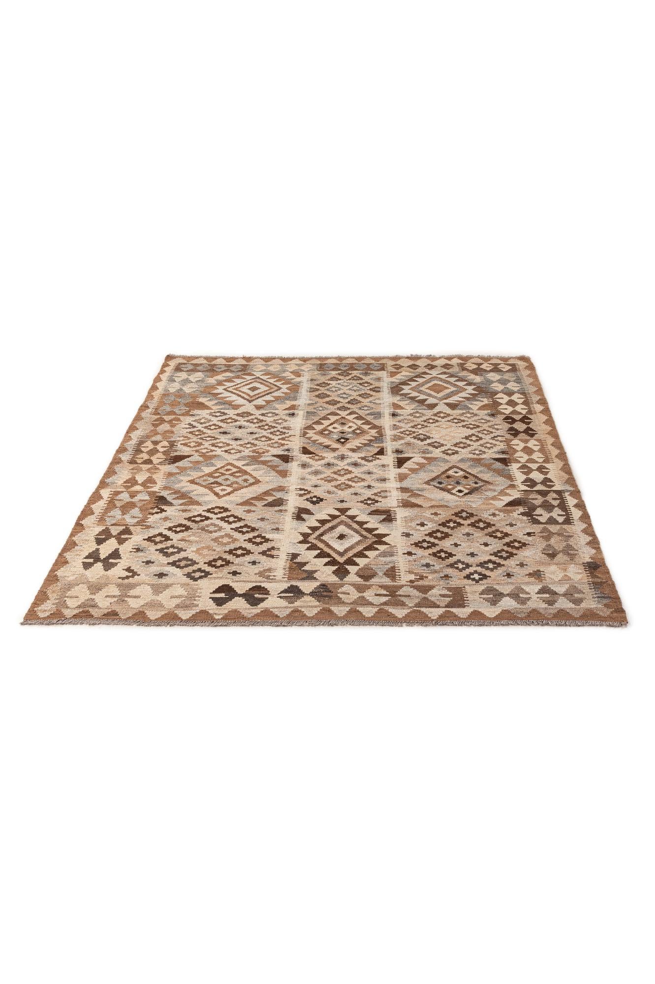 5' x 6' 6 Hand Woven Kilim Maymana Wool Rug