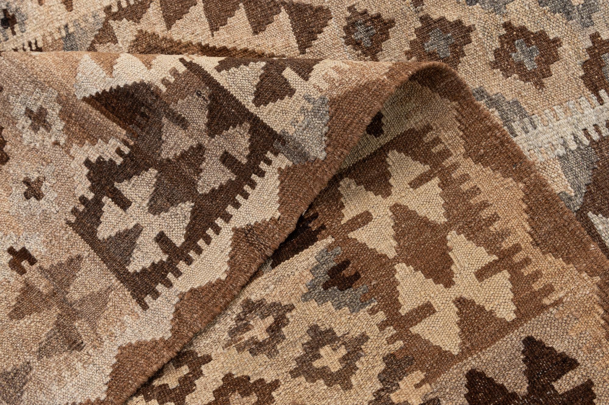 5' x 6' 6 Hand Woven Kilim Maymana Wool Rug