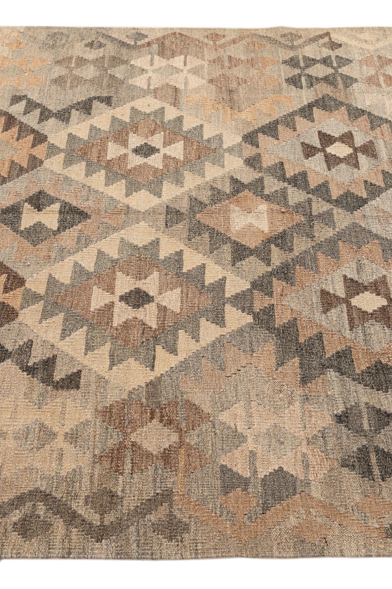 4' 11 x 6' 10 Hand Woven Kilim Maymana Wool Rug