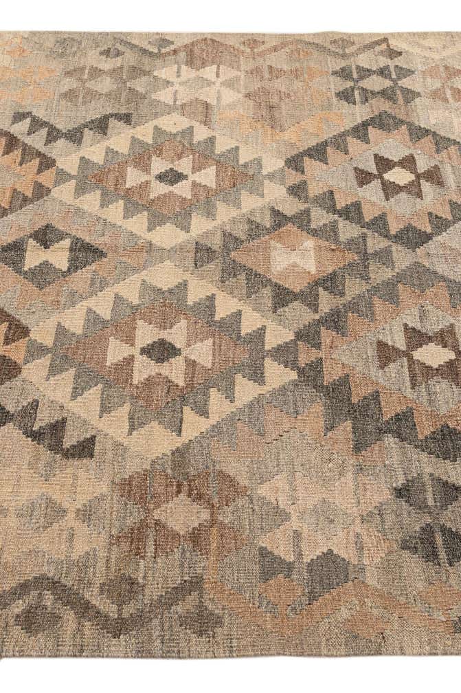4' 11 x 6' 10 Hand Woven Kilim Maymana Wool Rug