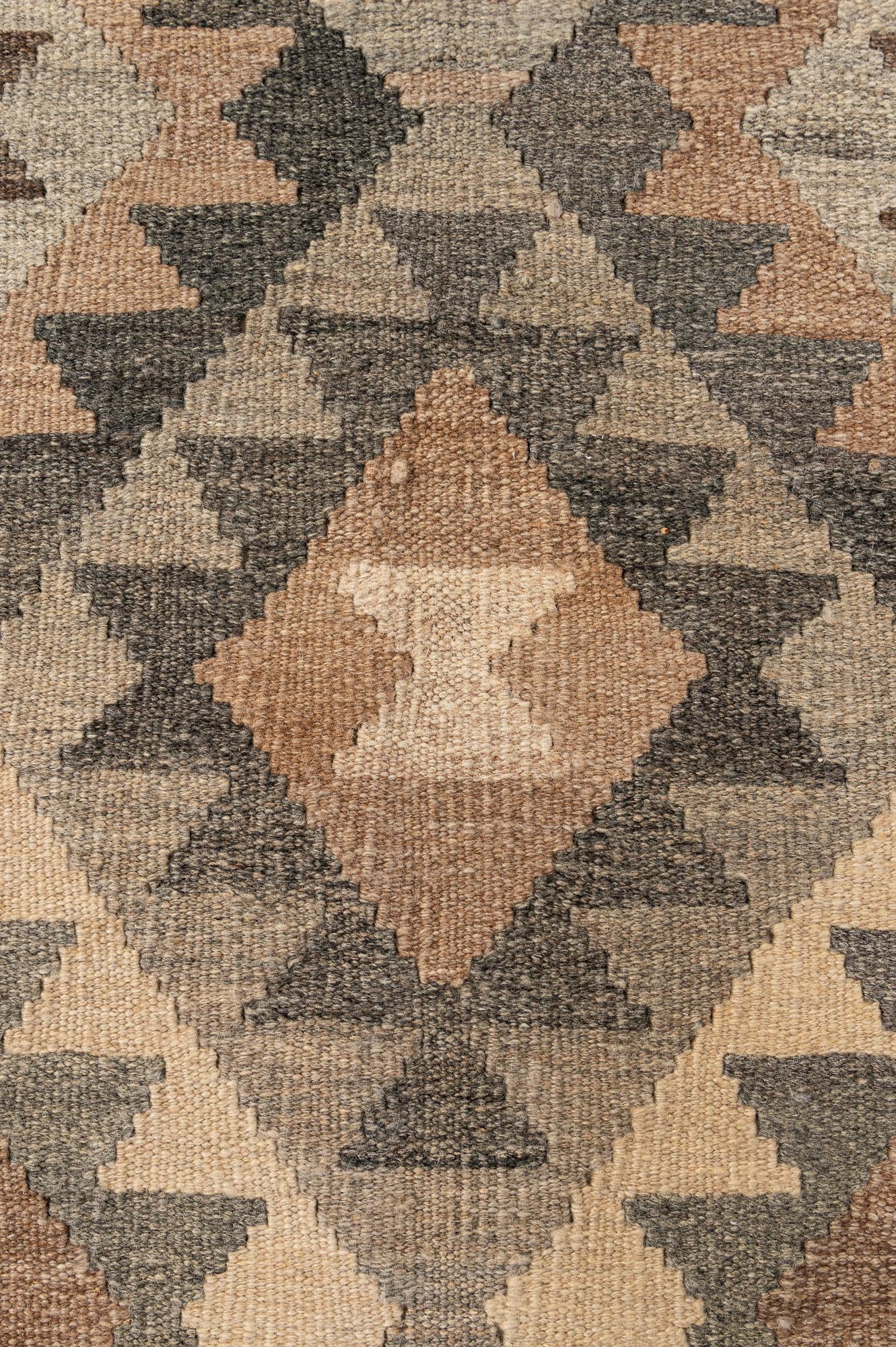 4' 11 x 6' 10 Hand Woven Kilim Maymana Wool Rug