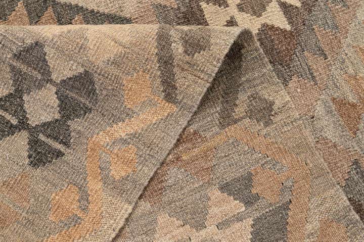 4' 11 x 6' 10 Hand Woven Kilim Maymana Wool Rug