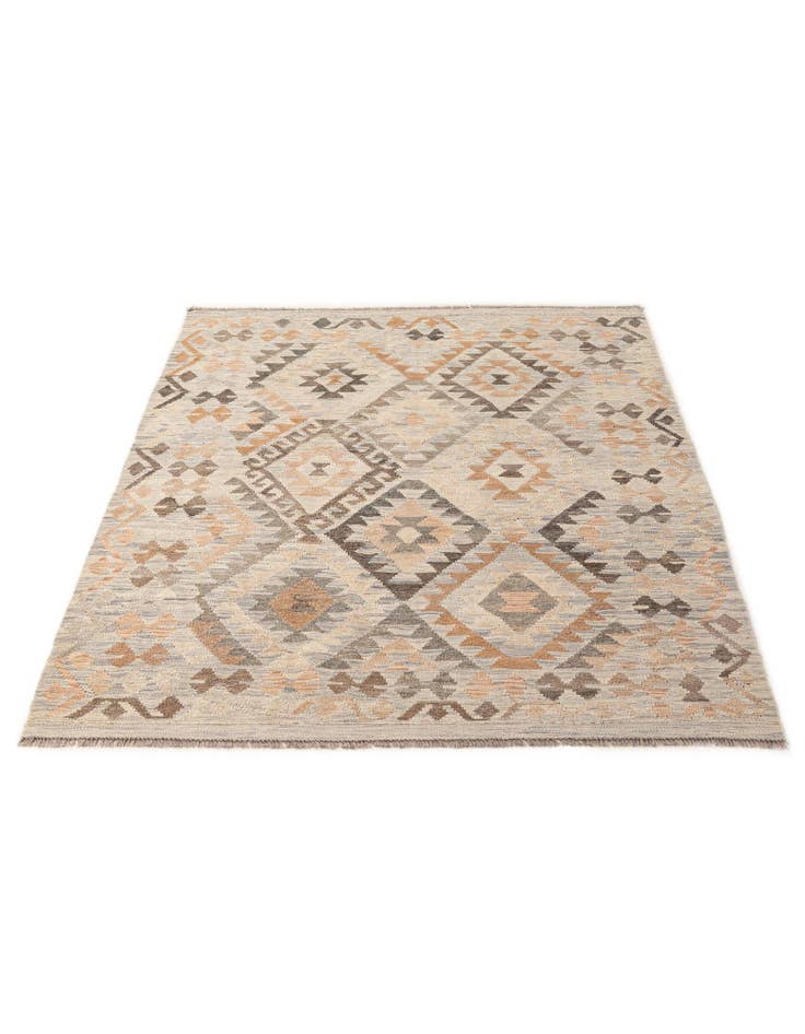 Detail image of 5' x 6' 10 Hand Woven Kilim Maymana Wool Rug