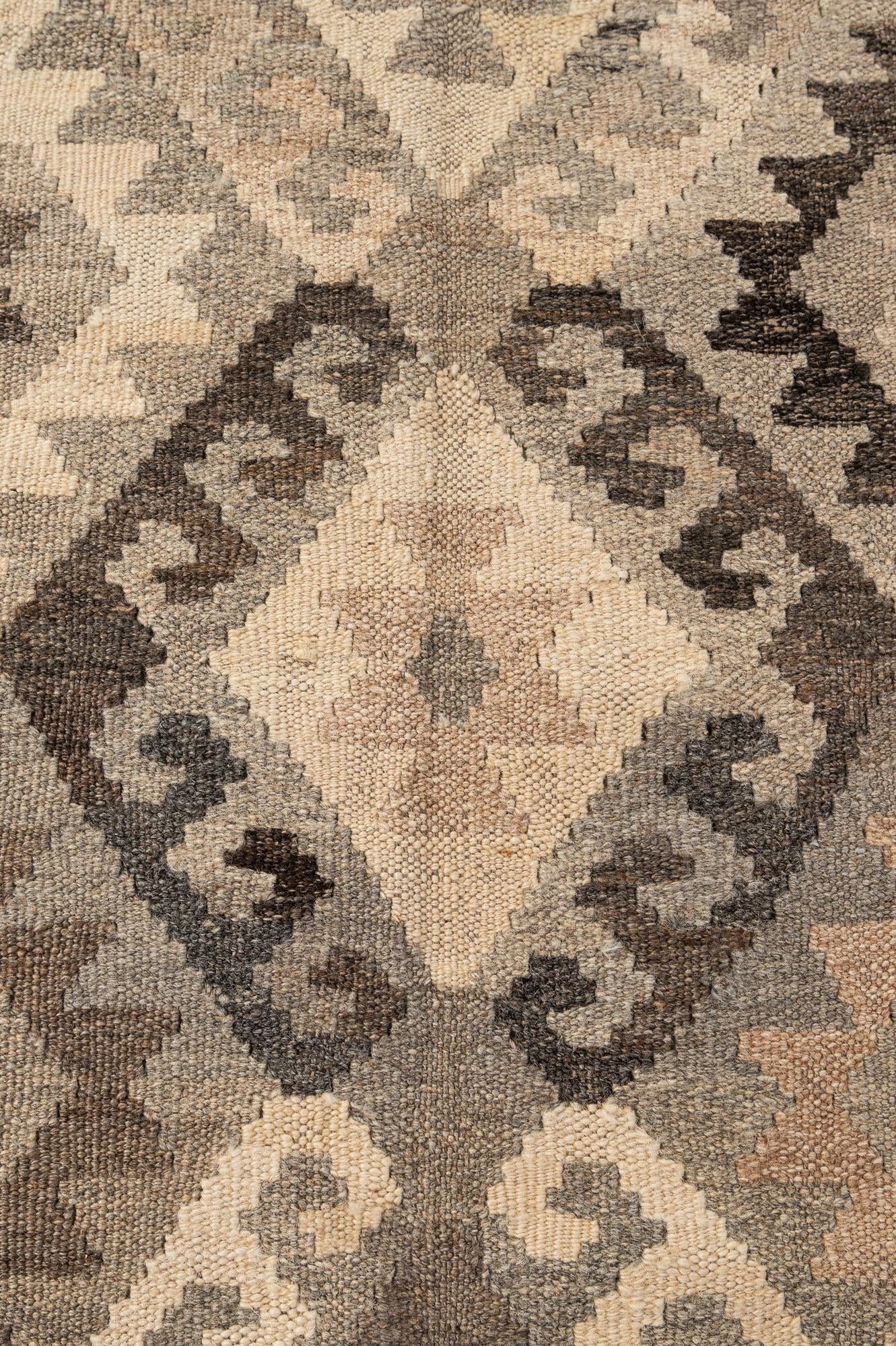 5' 3 x 6' 4 Hand Woven Kilim Maymana Wool Rug