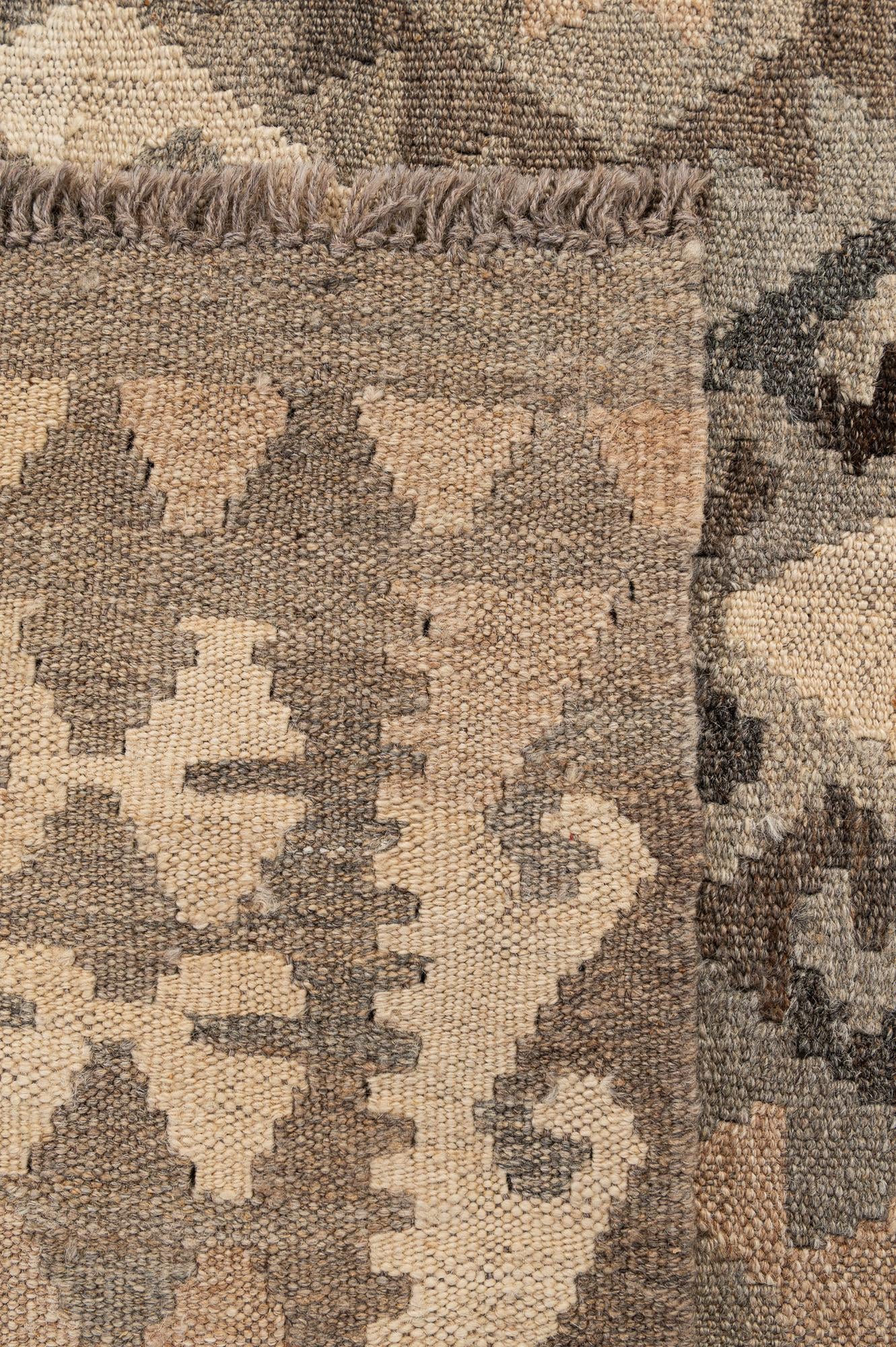 5' 3 x 6' 4 Hand Woven Kilim Maymana Wool Rug