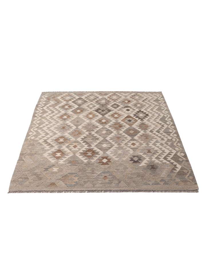 5' 4 x 6' 7 Hand Woven Kilim Maymana Wool Rug