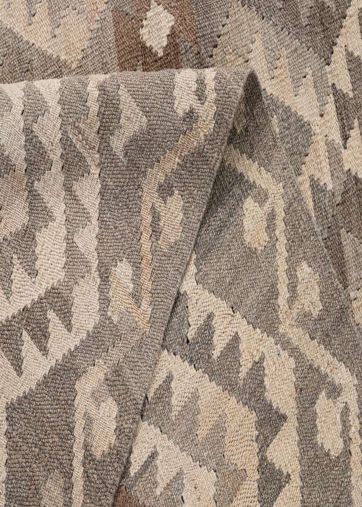 5' 4 x 6' 7 Hand Woven Kilim Maymana Wool Rug