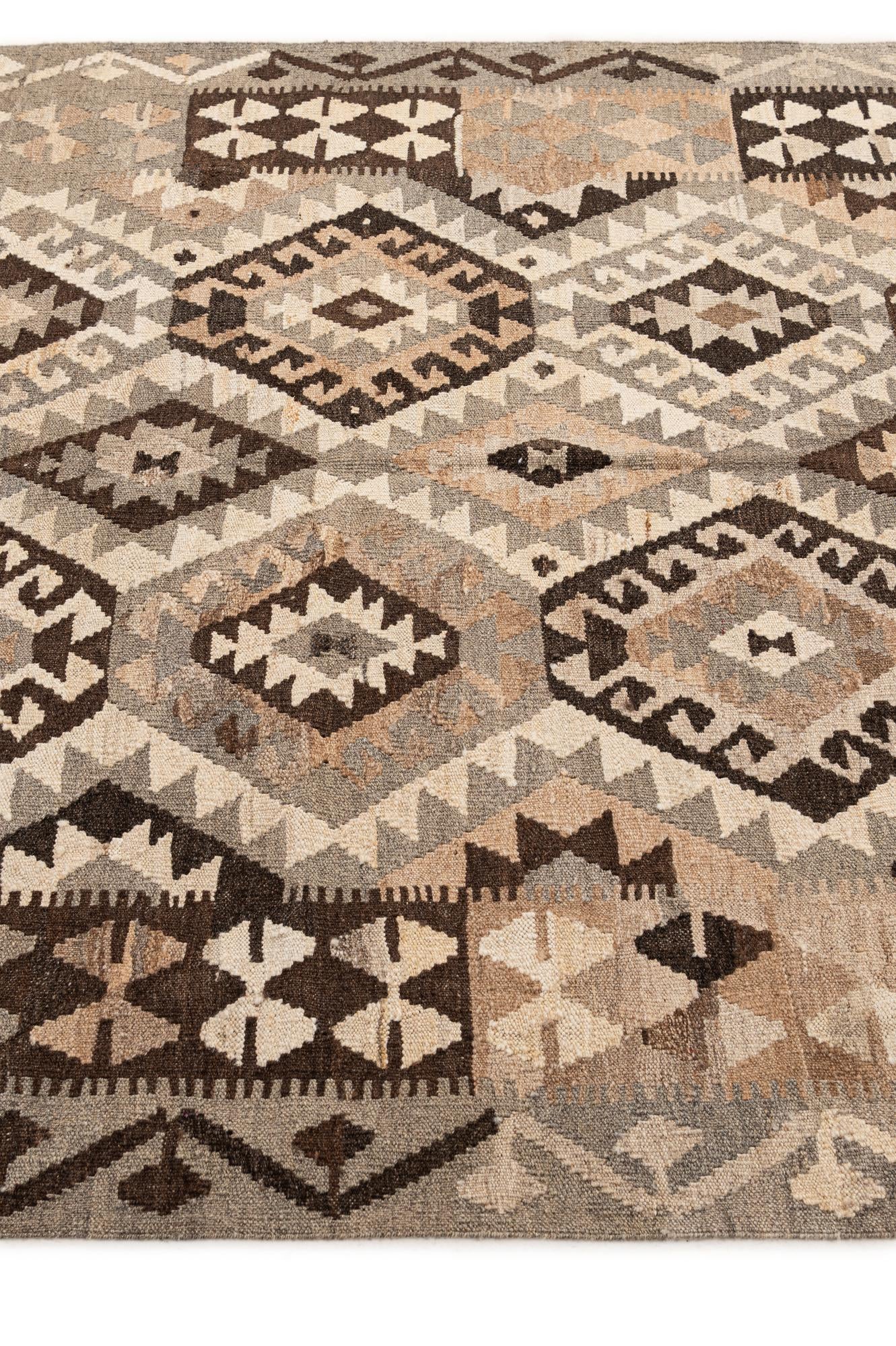 5' 2 x 6' 7 Hand Woven Kilim Maymana Wool Rug