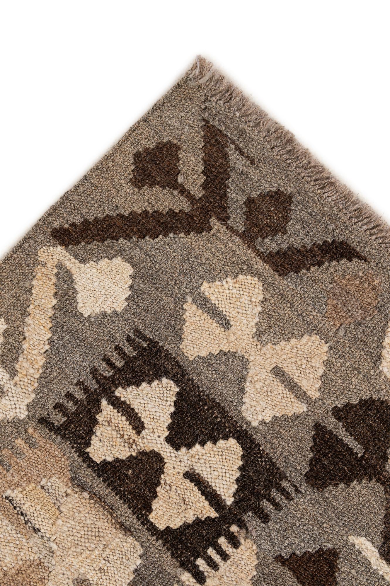 5' 2 x 6' 7 Hand Woven Kilim Maymana Wool Rug