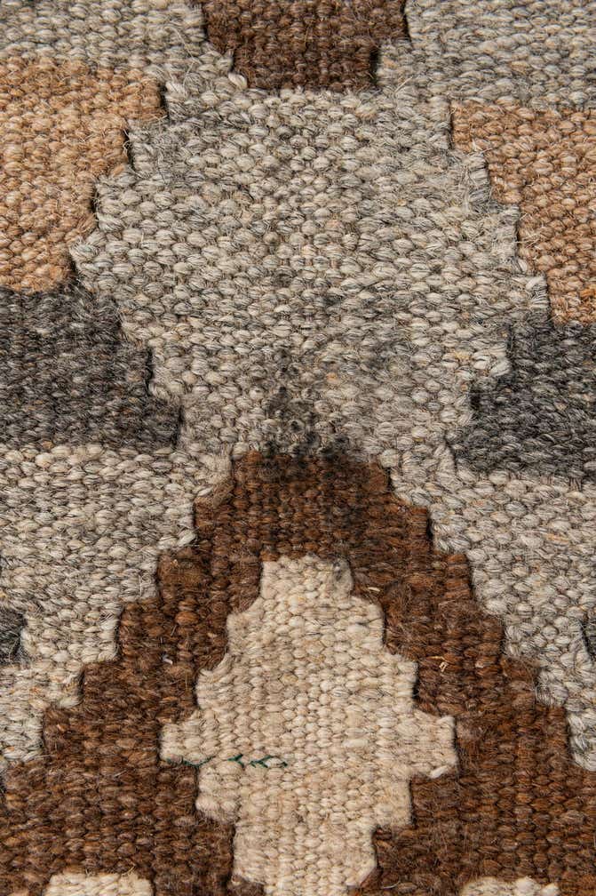 5' 5 x 6' 8 Hand Woven Kilim Maymana Wool Rug