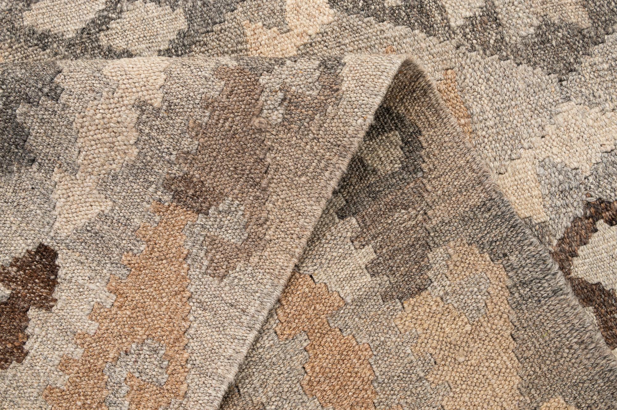 5' 5 x 6' 8 Hand Woven Kilim Maymana Wool Rug