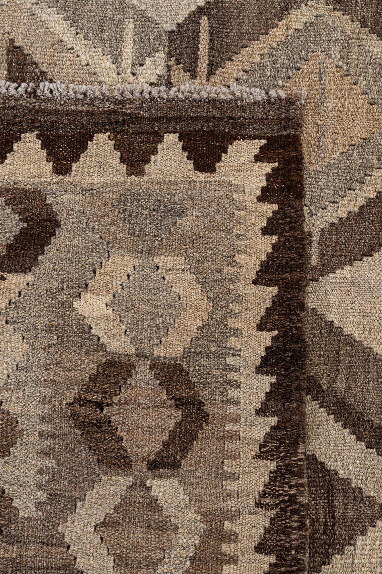 5' 3 x 6' 8 Hand Woven Kilim Maymana Wool Rug