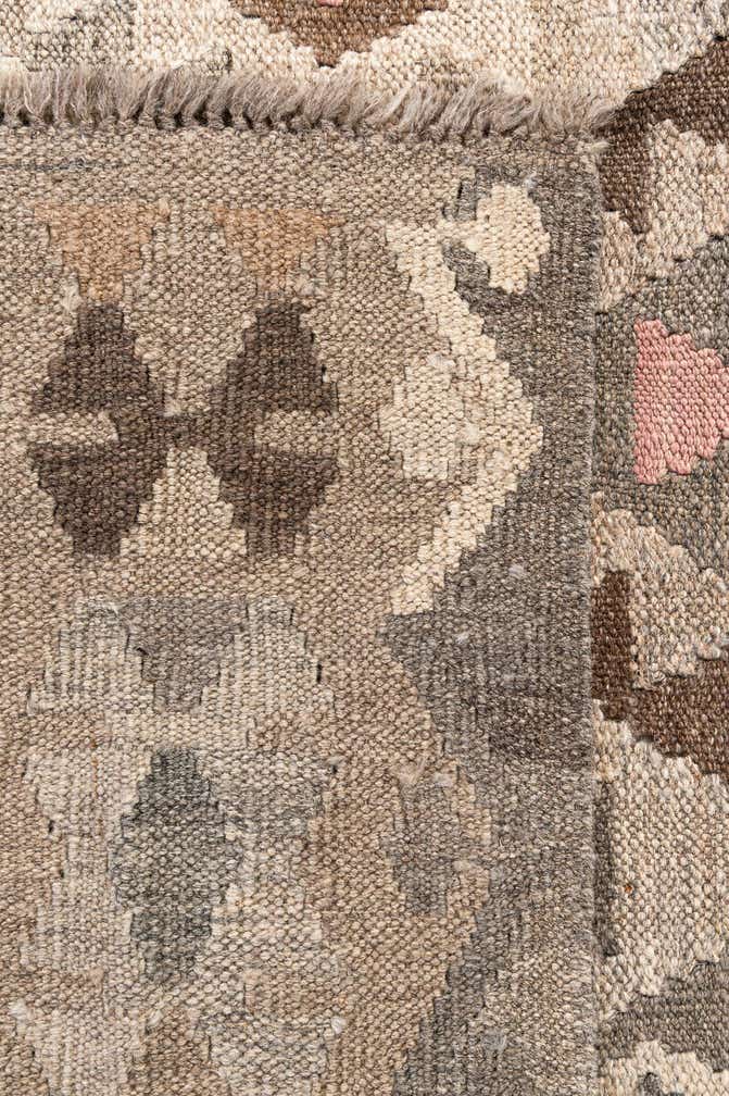 5' 9 x 8' Hand Woven Kilim Maymana Wool Rug