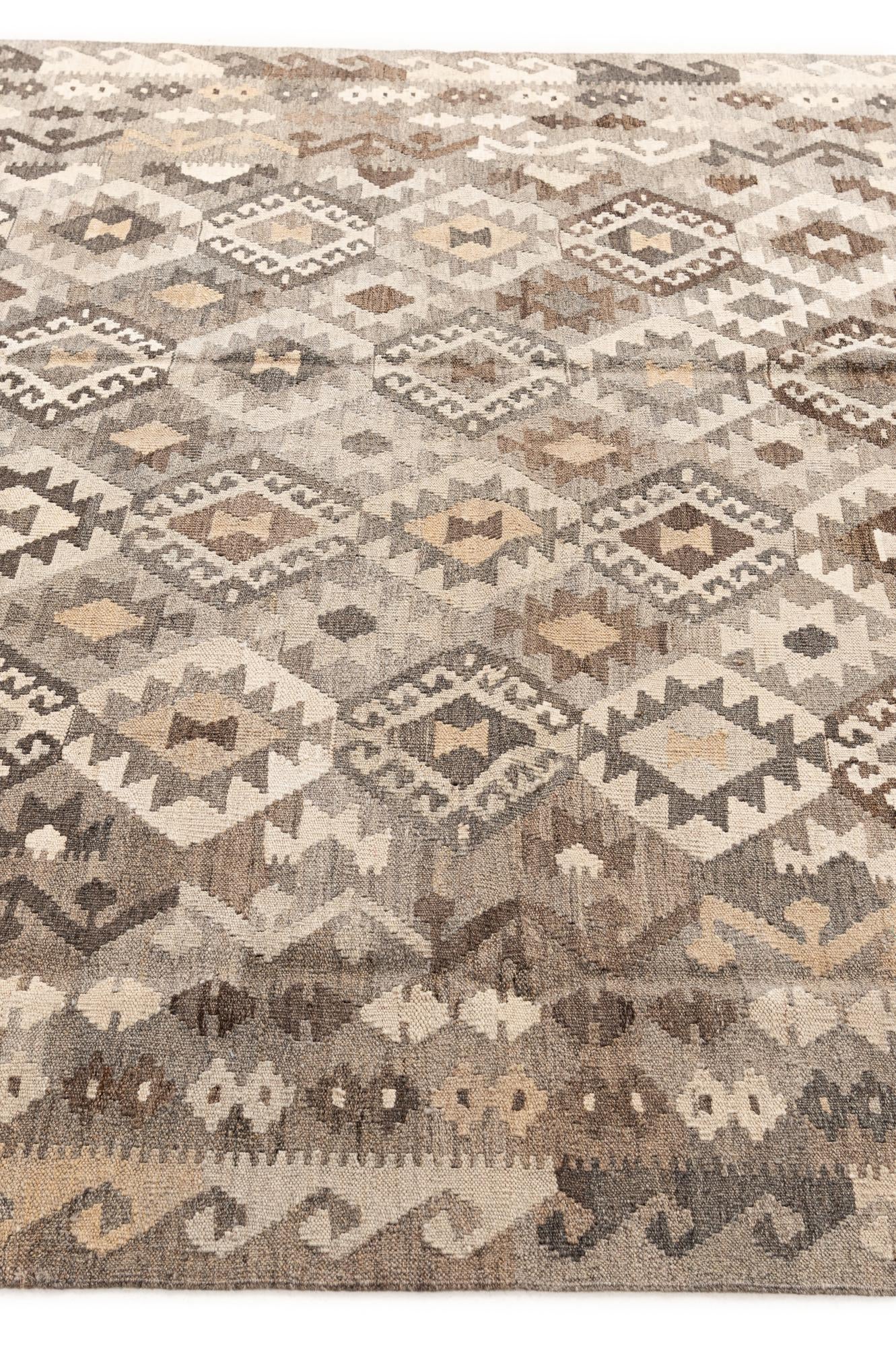 6' 1 x 8' 1 Hand Woven Kilim Maymana Wool Rug