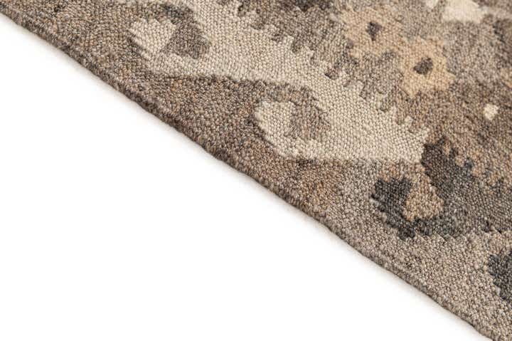 6' 1 x 8' 1 Hand Woven Kilim Maymana Wool Rug