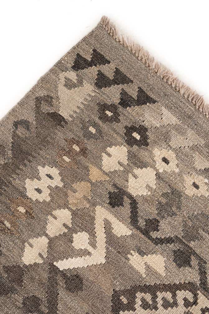 6' 1 x 8' 1 Hand Woven Kilim Maymana Wool Rug
