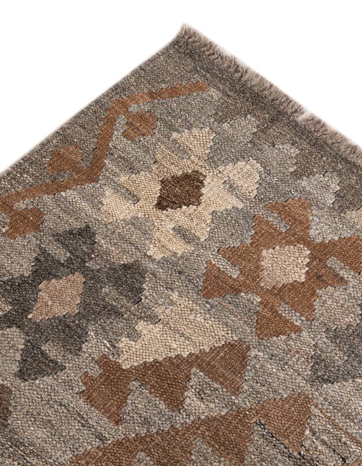 Detail image of 5' 9 x 8' 4  Hand Woven Kilim Maymana Wool Rug