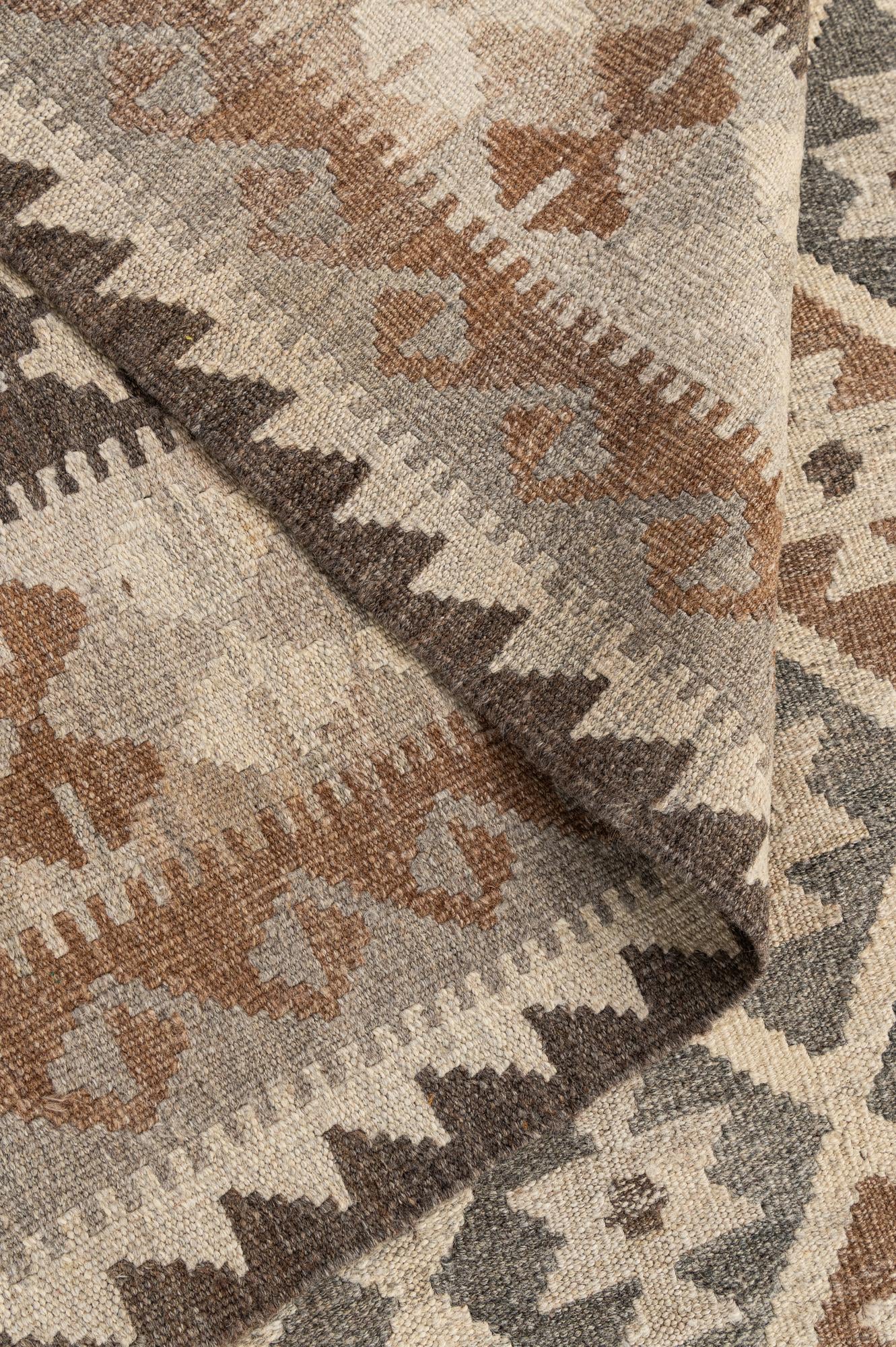 6' 9 x 9' 10 Hand Woven Kilim Maymana Wool Rug