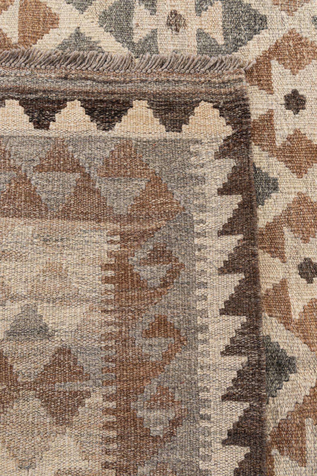 6' 9 x 9' 10 Hand Woven Kilim Maymana Wool Rug