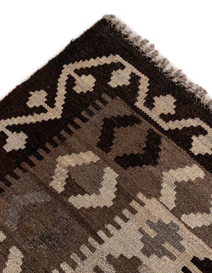 Detail image of 6' 5 x 9' 8  Hand Woven Kilim Maymana Wool Rug