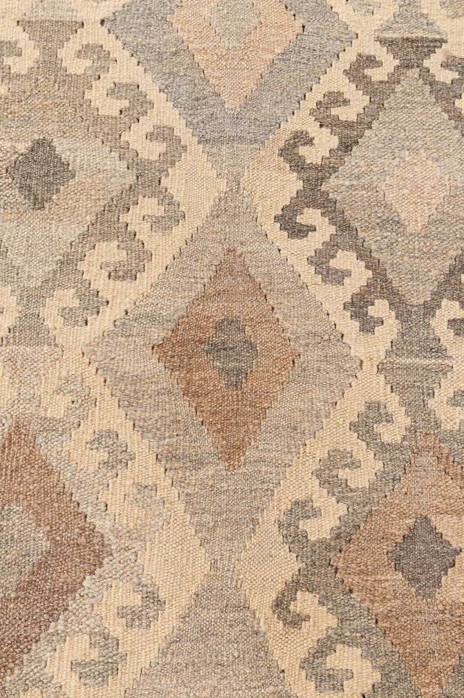 6' 9 x 10' Hand Woven Kilim Maymana Wool Rug